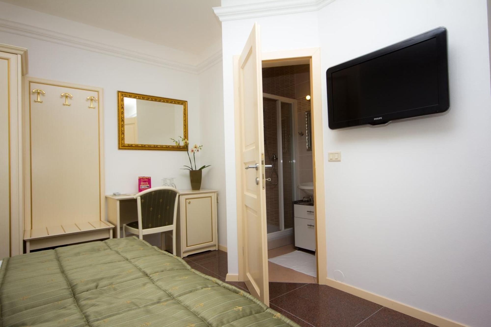 Guest House Sterk Nova Gorica Exterior photo